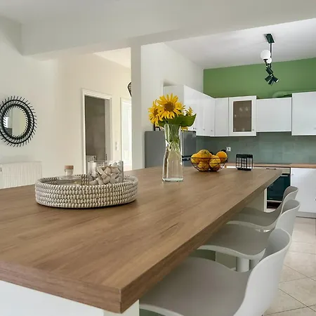 Holiday home Helios *